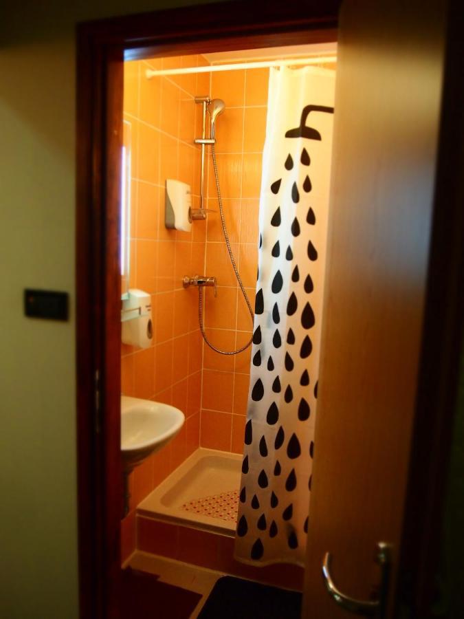 Hostel Savski Most Загреб Екстериор снимка